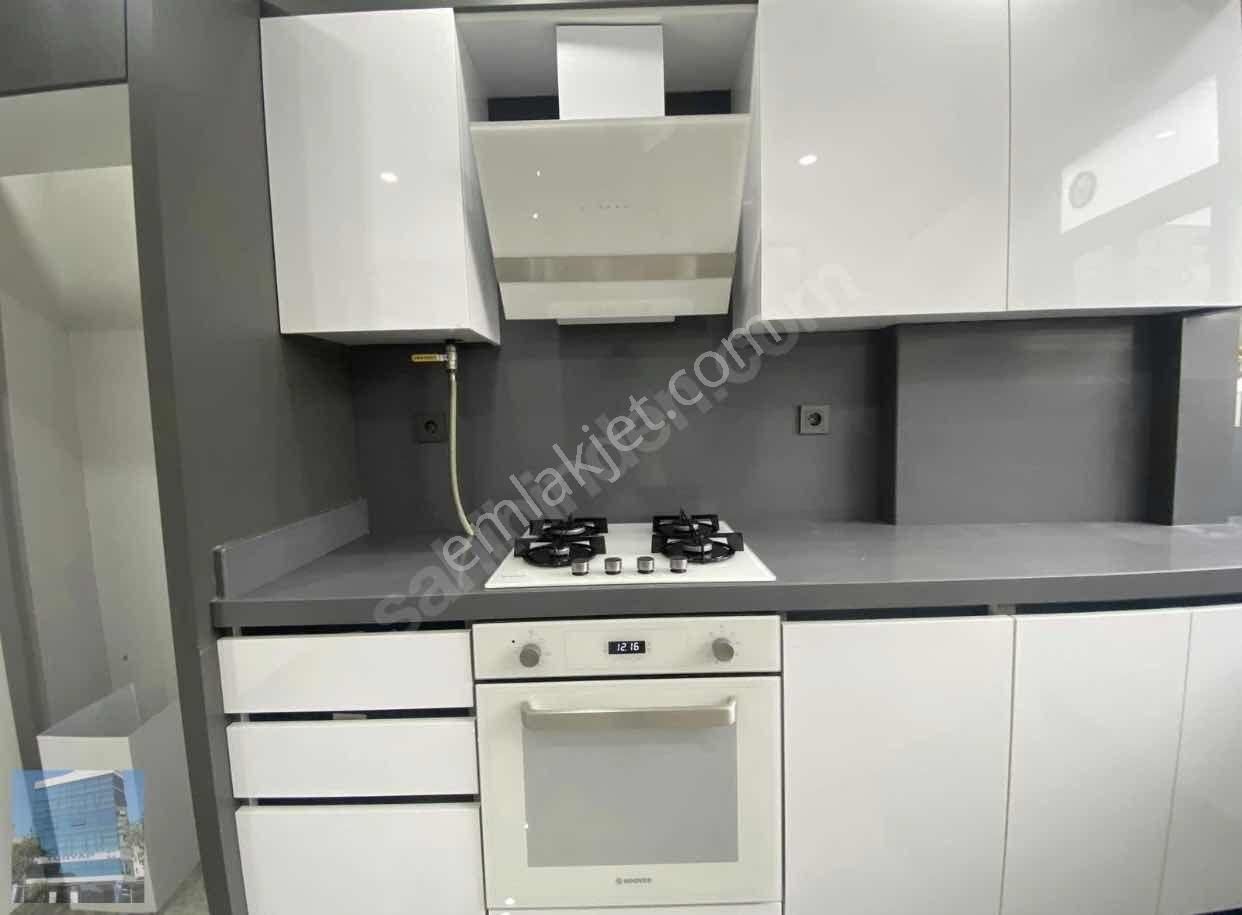 Bornova Merkezde Full Tadilatlı Doğalgazlı Kiralık 3+1 Daire - Görsel 26