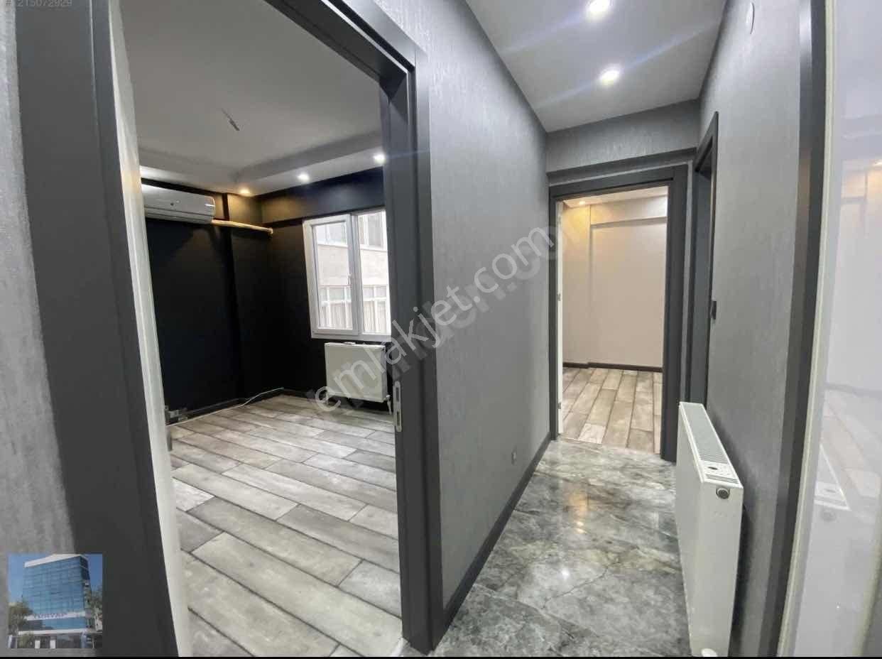 Bornova Merkezde Full Tadilatlı Doğalgazlı Kiralık 3+1 Daire - Görsel 9