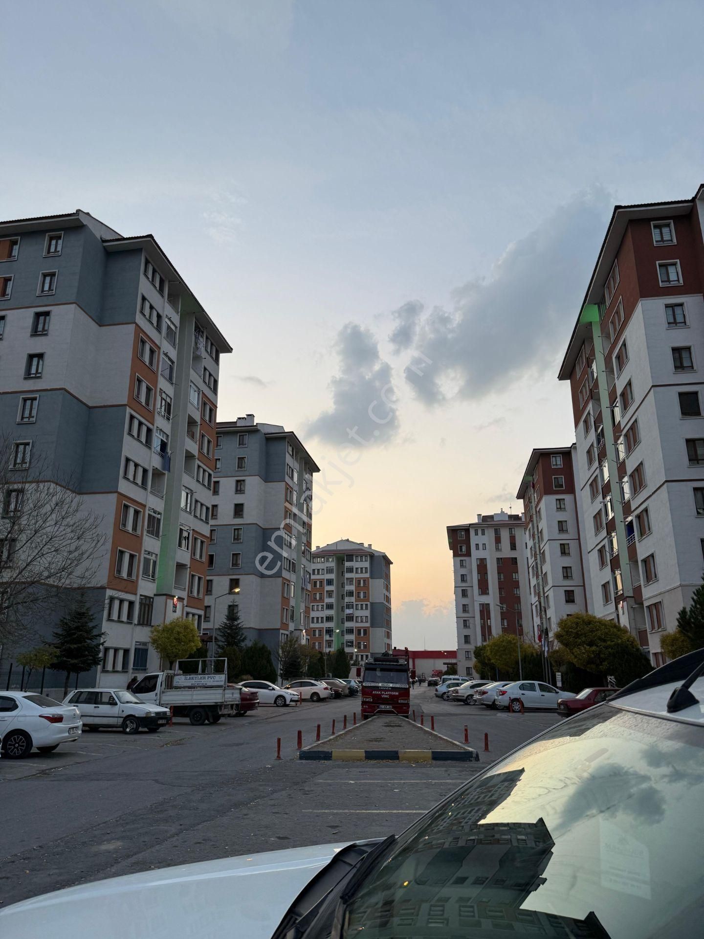 Bedavaaa!kayseri Şehir Hastanesi Arkası Şeker Tokide 2+1 Yüksek Zeminli Daire - Görsel 4