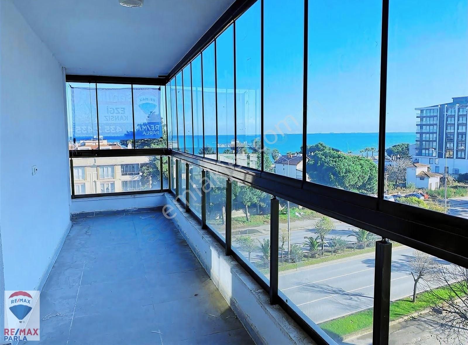 Atakum'da Full Deniz Manzaralı 3+1 Daire-remax Ezgi Kansız