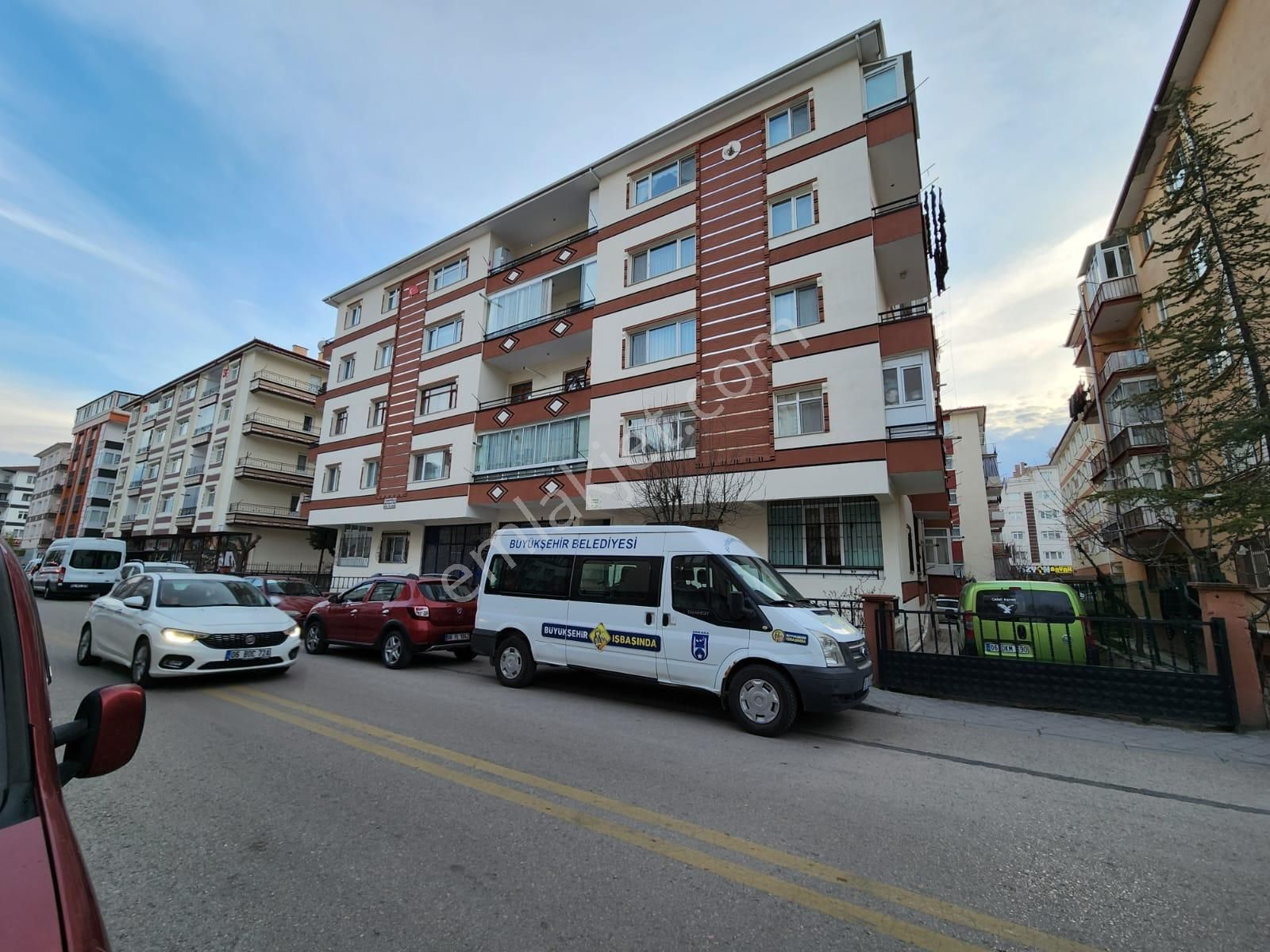 Mç Emlaktan Plevne Mh."de 3+1 Haftanın Fırsat Satılık Dairesi - Görsel 14