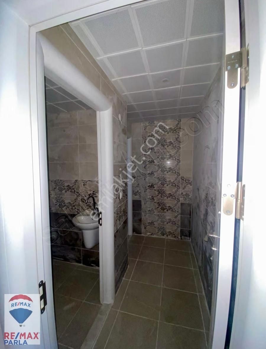 Atakum'da Full Deniz Manzaralı 2+1 Daire-remax Ezgi Kansız - Görsel 4