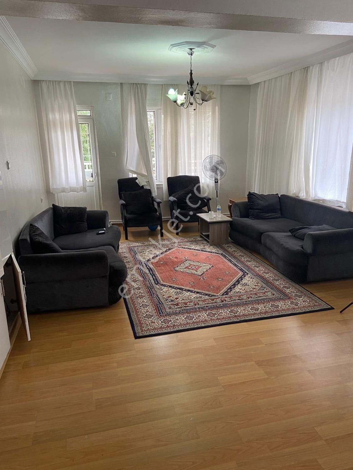 Bilge Emlaktan Gazikentde Satlık 2+1 Daire - Görsel 3