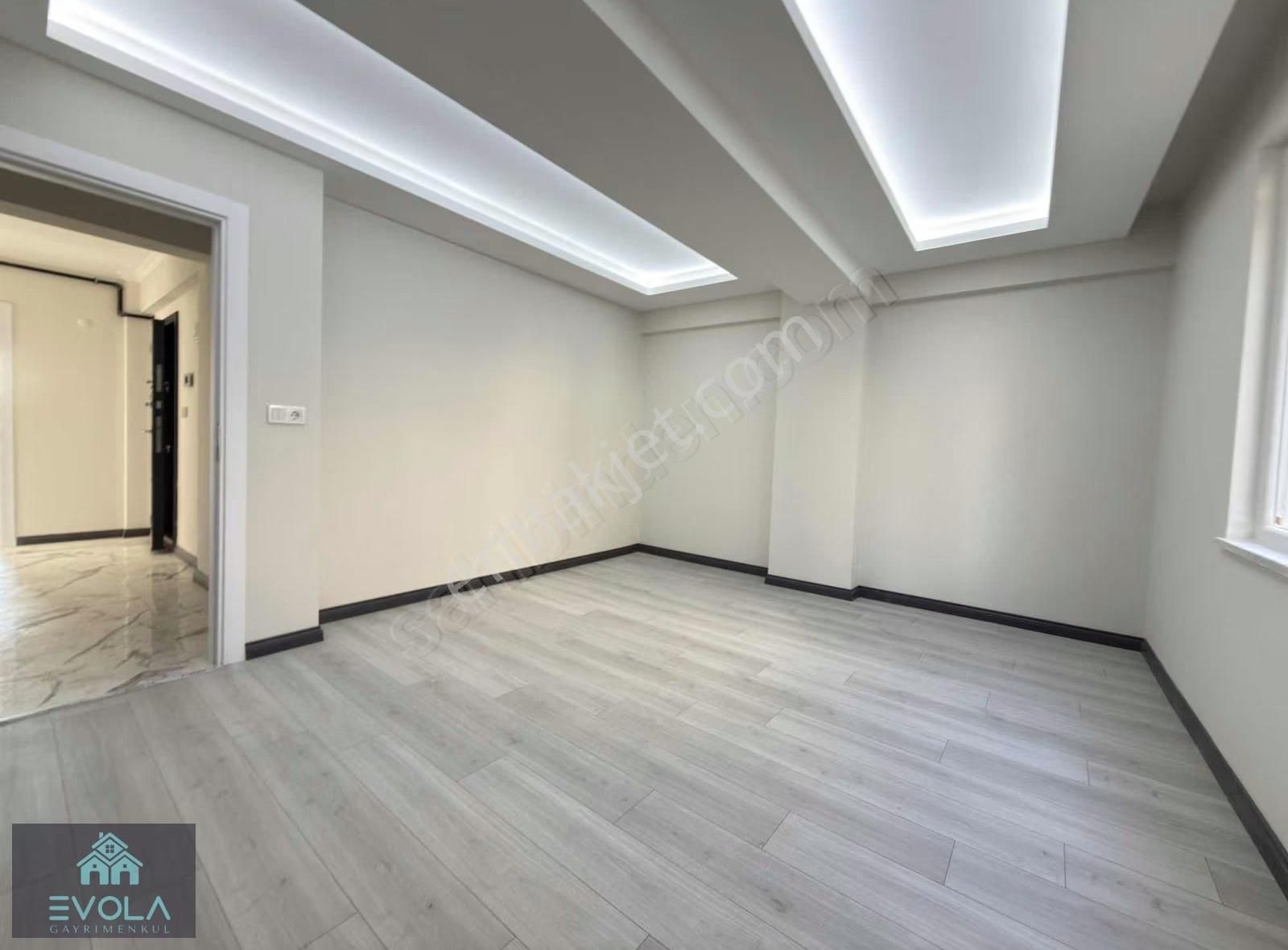 Yunuseli Akyıldızda Geniş 3+1 Ara Kat Daire