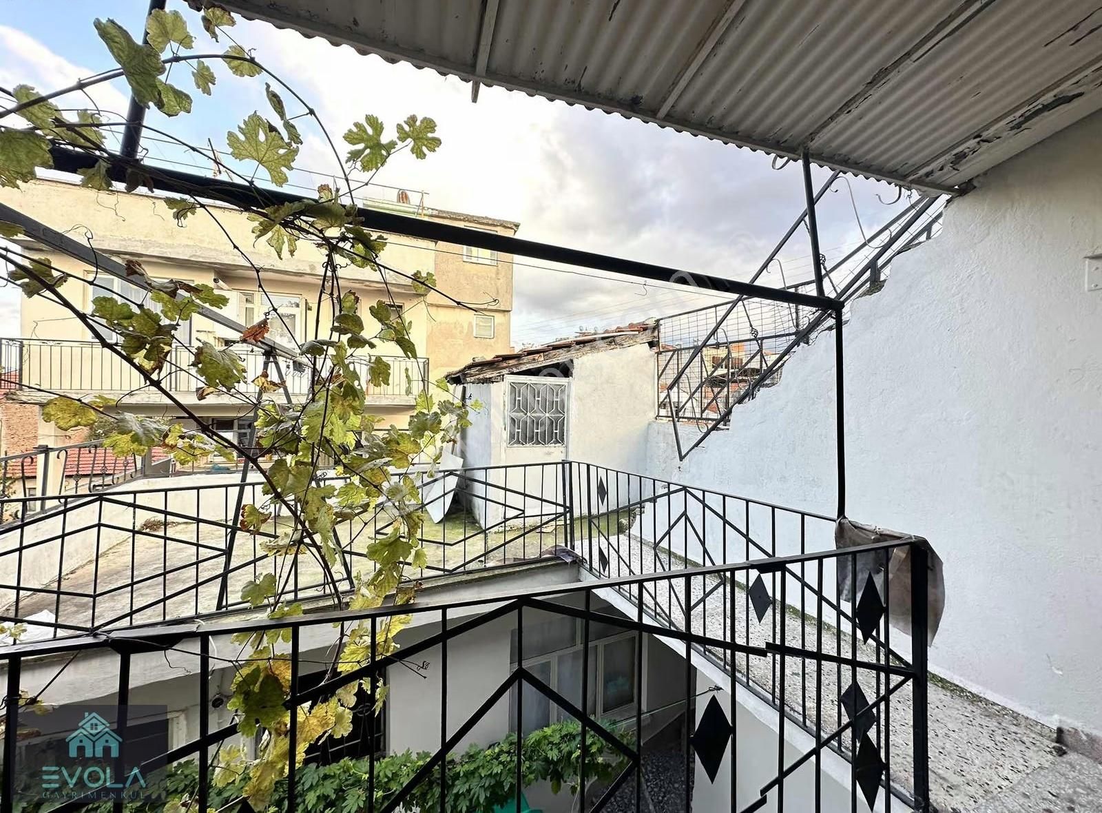 Evola Gym'den Küplüpınar Mahallesinde 2+1 Kiralık 3. Kat - Görsel 13