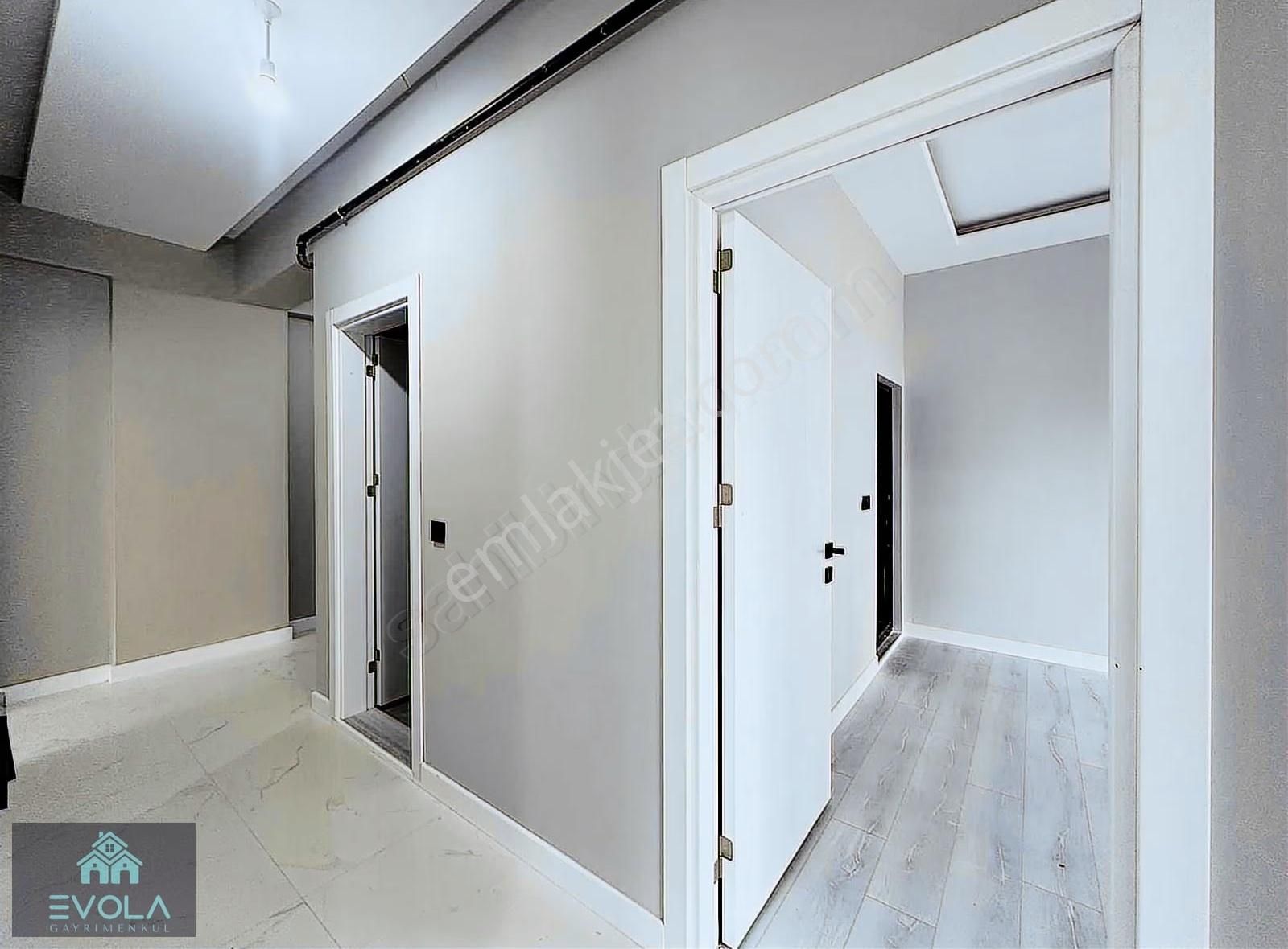 Evola Gayrimenkul'den Mükemmel Konumda Kiralık 2+1 Daire - Görsel 26