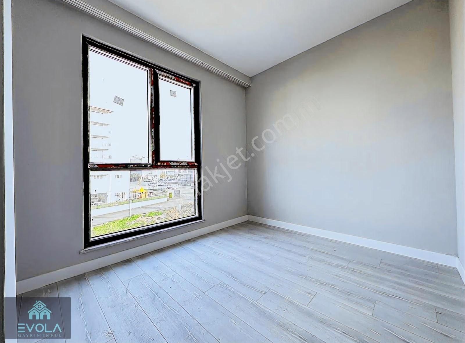Evola Gayrimenkul'den Mükemmel Konumda Kiralık 2+1 Daire - Görsel 7