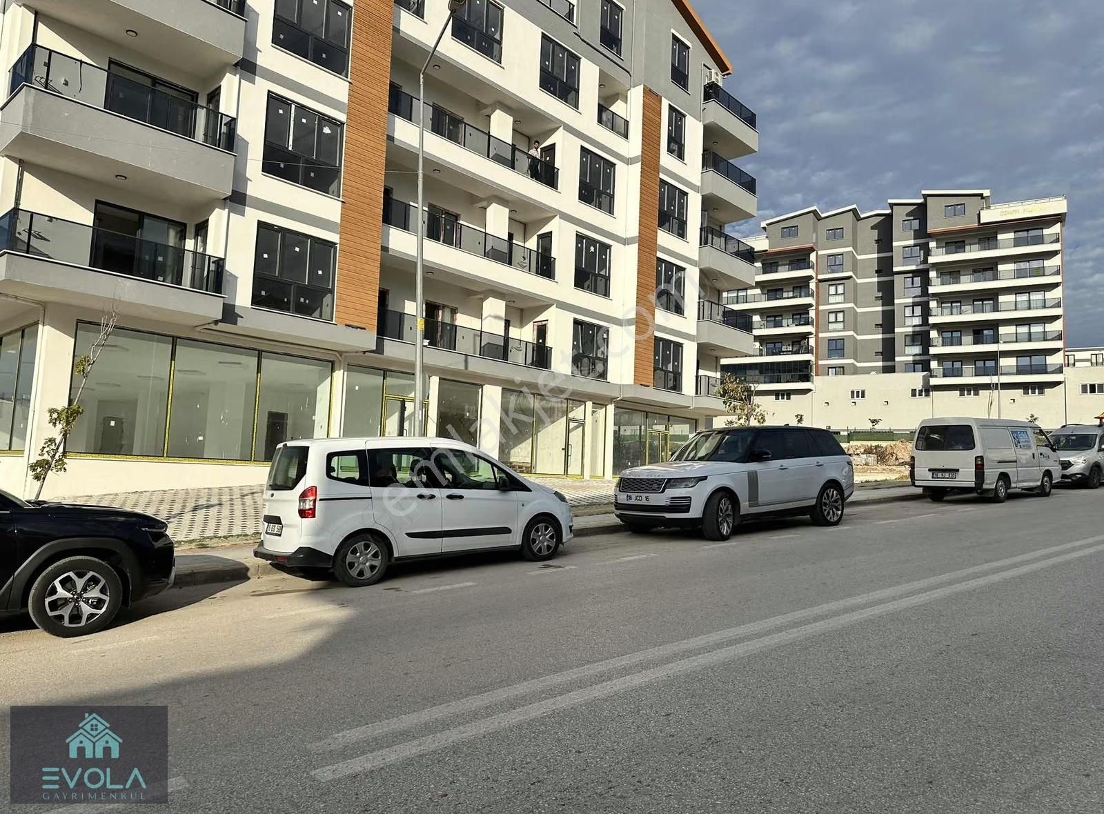 Evola Gayrimenkul'den Mükemmel Konumda Kiralık 2+1 Daire - Görsel 10