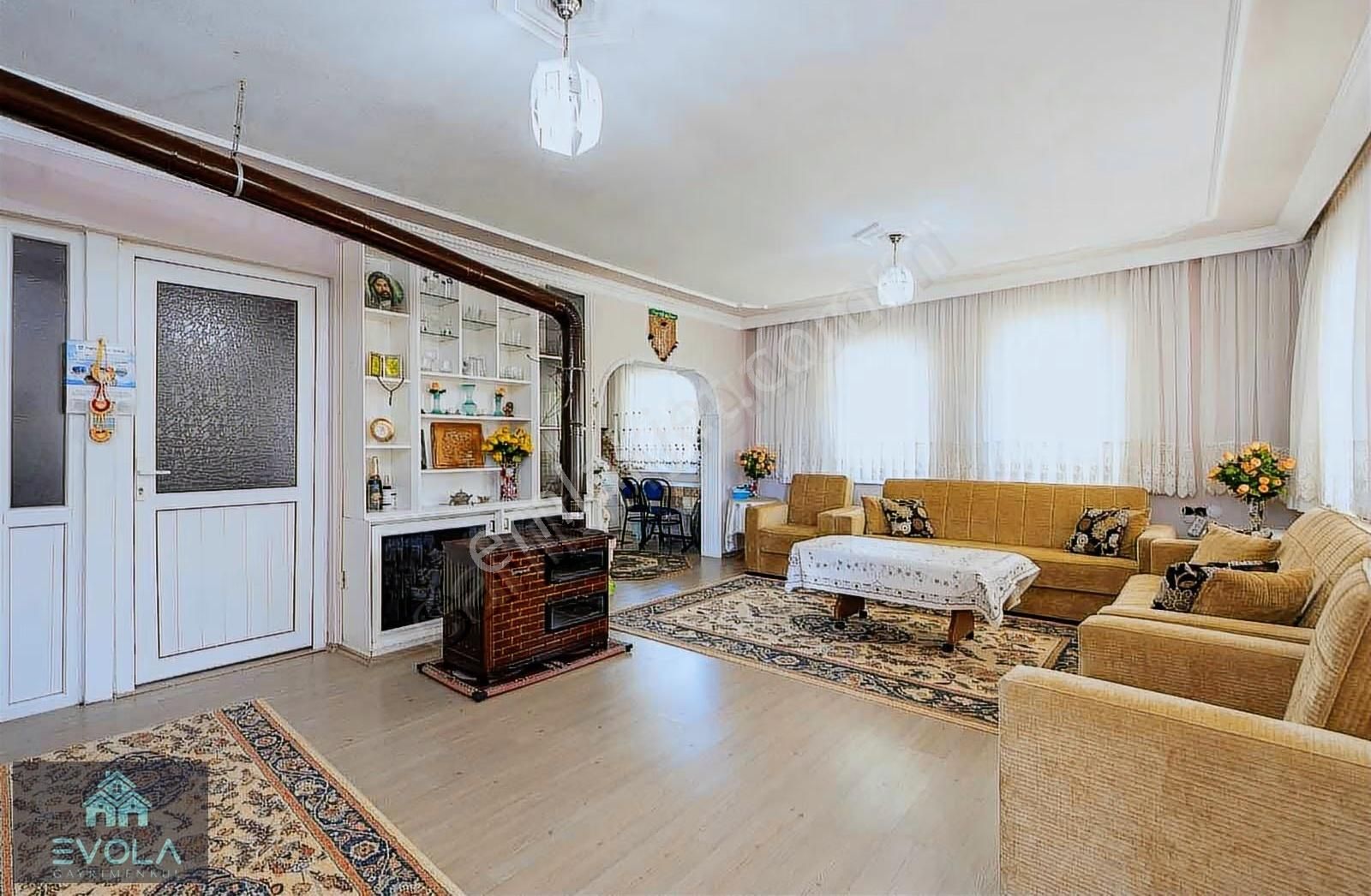 Evola Gayrimenkul'den Satılık İkiz Villa Deniz Manzaralı - Görsel 15