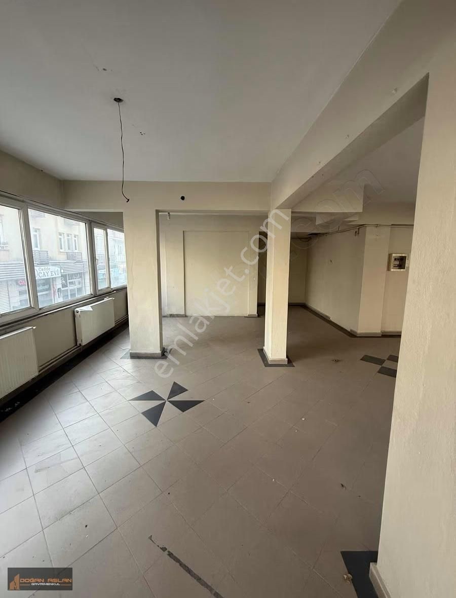 Doğan Aslan'dan Cadde Üzeri Kiralık Dükkan - Görsel 7