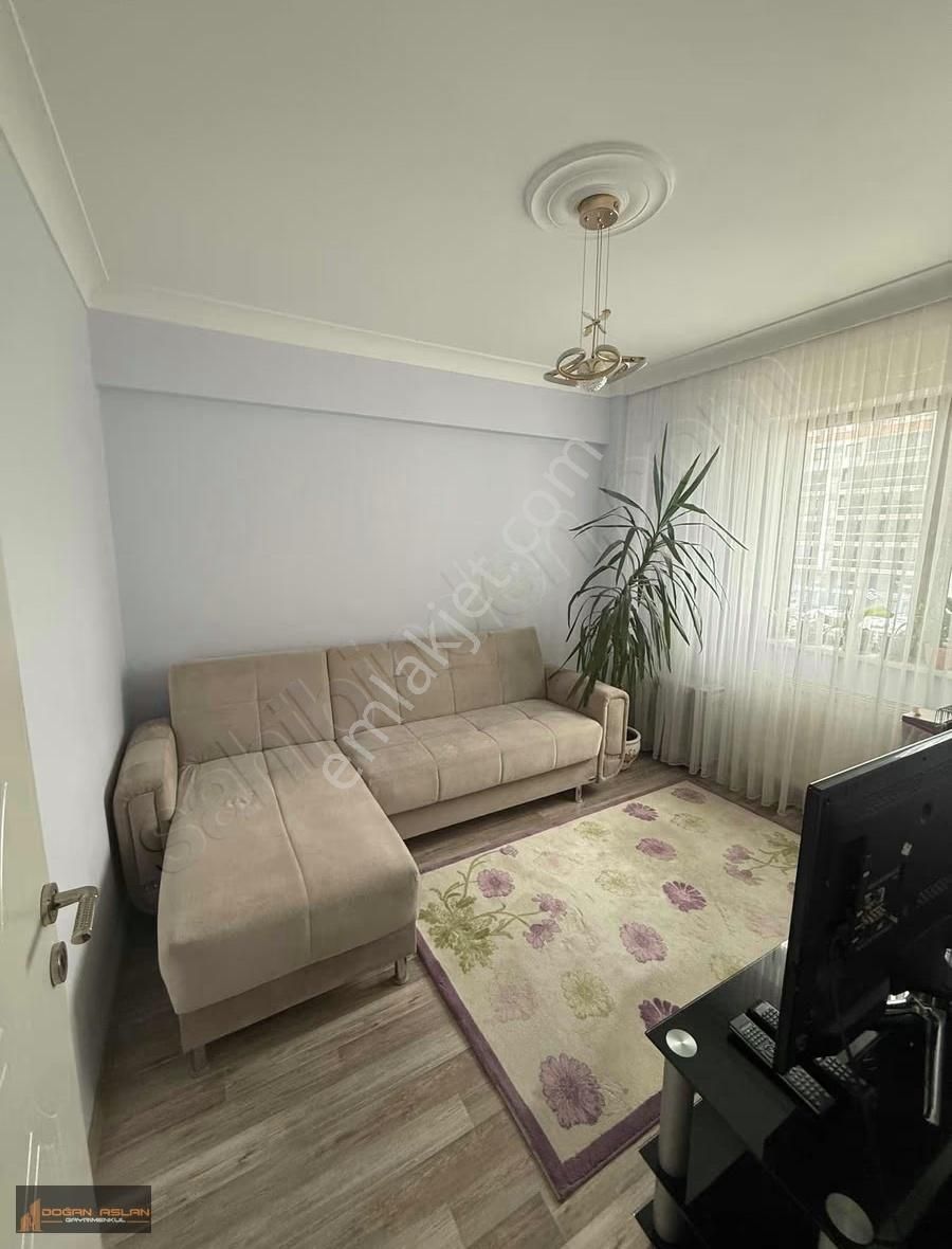 Doğan Aslan'dan Site İçi Satılık Geniş Daire - Görsel 2