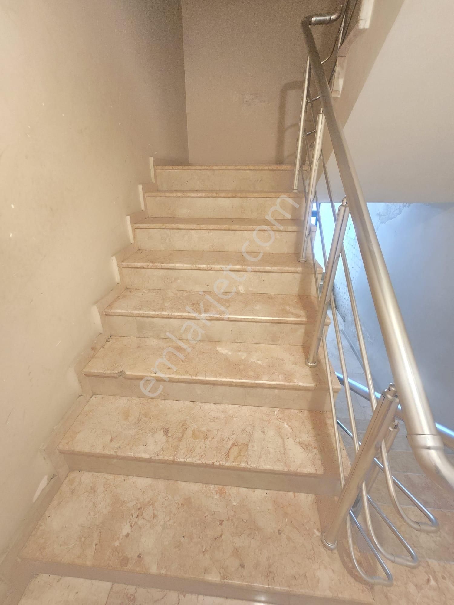 Davutlar Merkezde Ebeveyn Banyolu, 3+1 Daire - Görsel 30