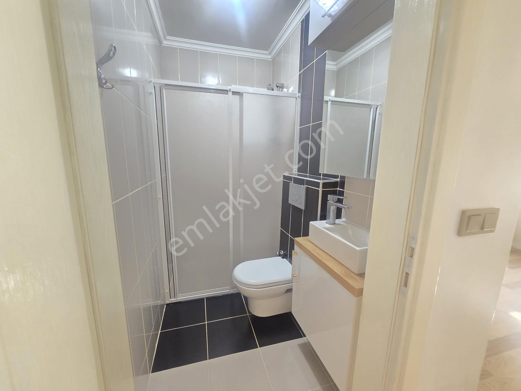 Davutlar Merkezde Ebeveyn Banyolu, 3+1 Daire - Görsel 16