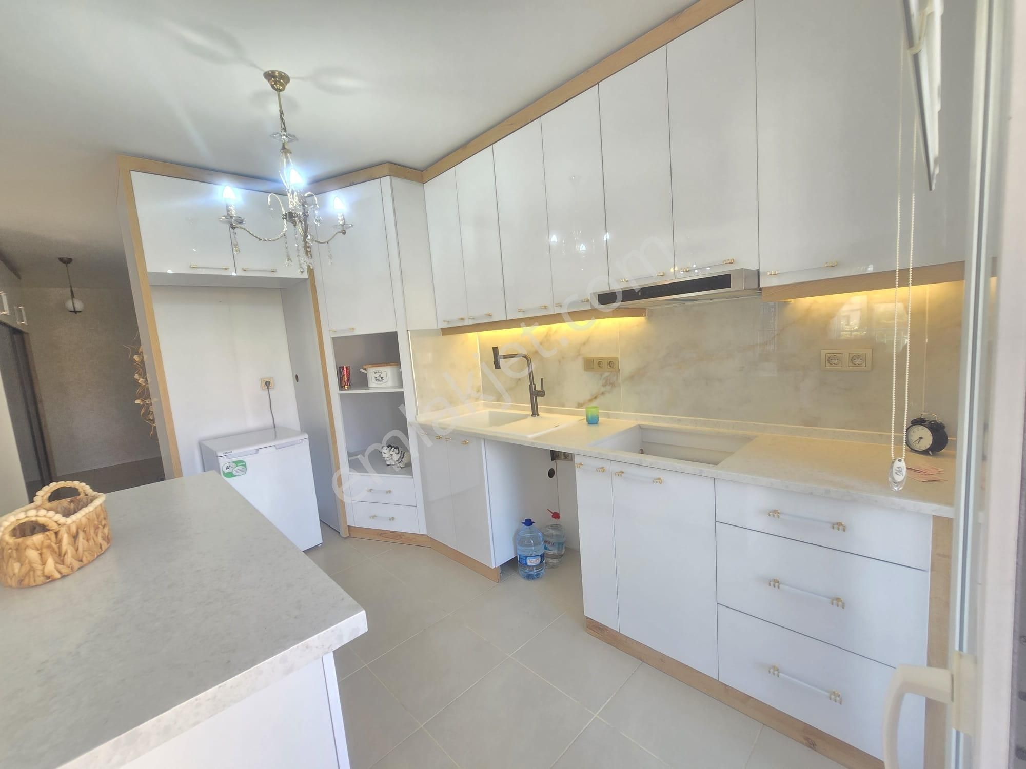 Davutlar Merkezde Ebeveyn Banyolu, 3+1 Daire - Görsel 26