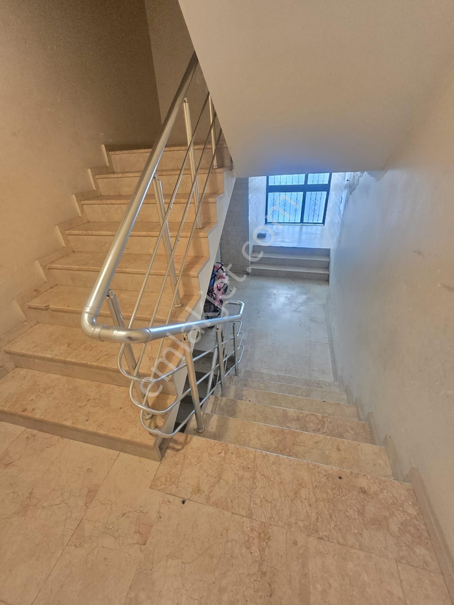 Davutlar Merkezde Ebeveyn Banyolu, 3+1 Daire - Görsel 29