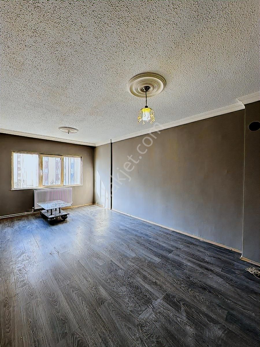 Çerkezköy Tepe Emlak Konutlarında Aidat Dahil Kiralık Daire - Görsel 11