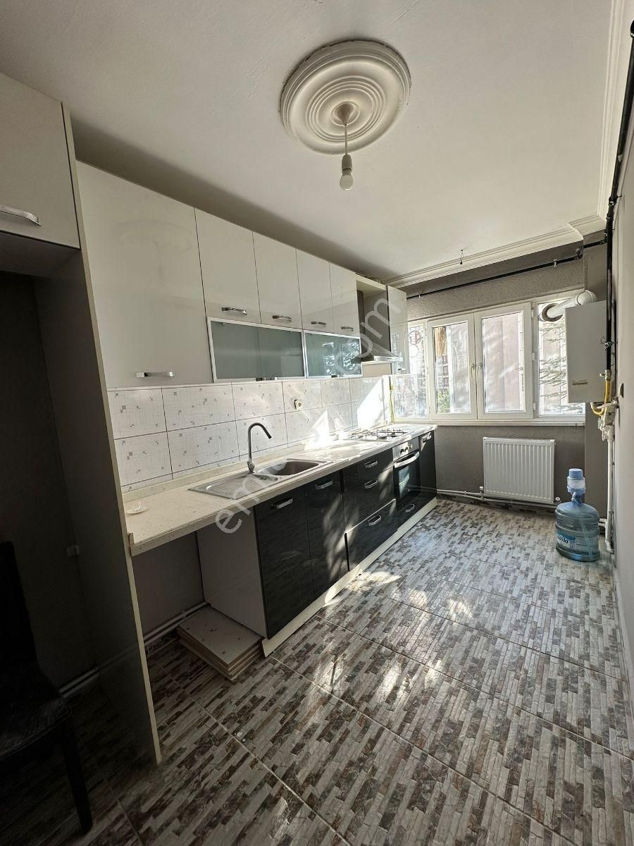 Çerkezköy Tepe Emlak Konutlarında Aidat Dahil Kiralık Daire - Görsel 30