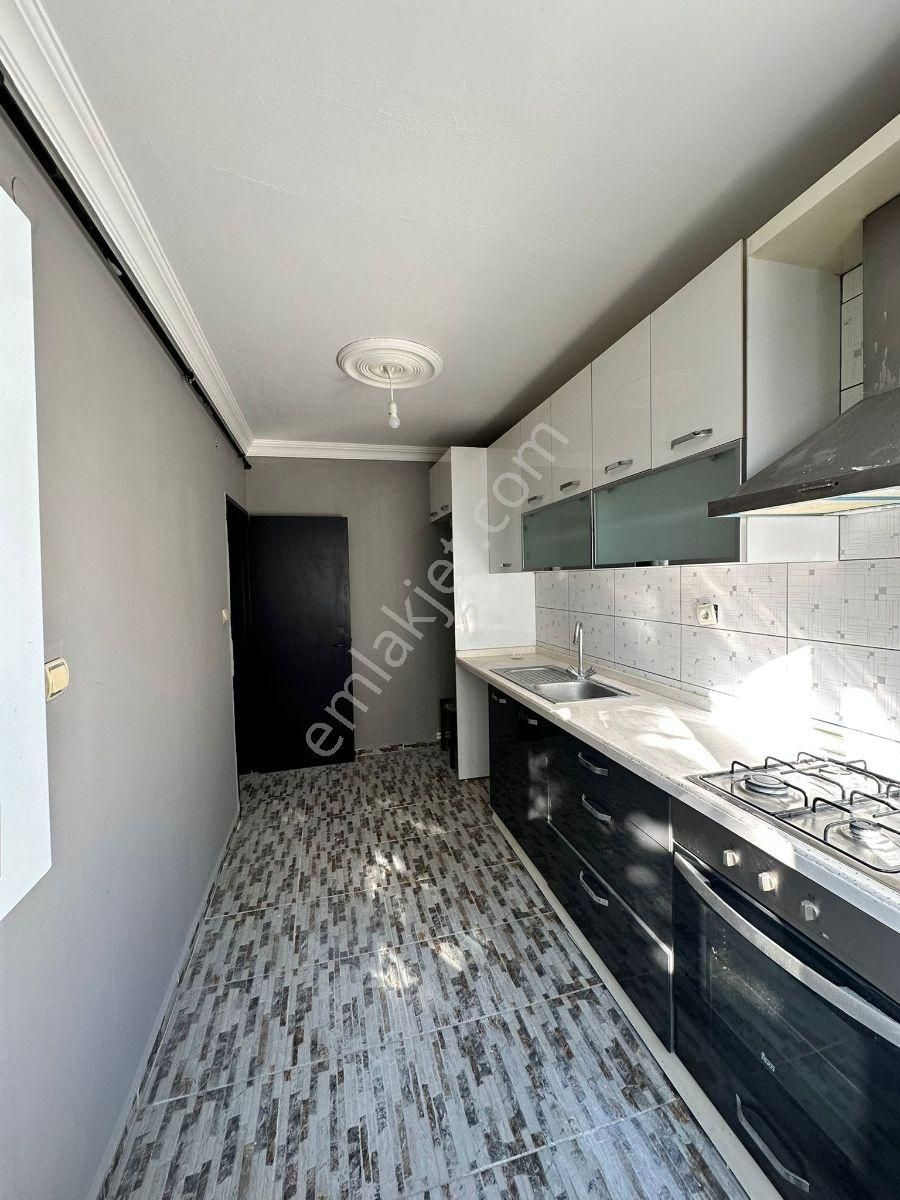 Çerkezköy Tepe Emlak Konutlarında Aidat Dahil Kiralık Daire - Görsel 27