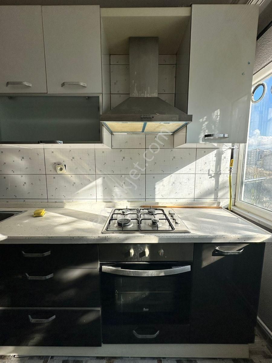 Çerkezköy Tepe Emlak Konutlarında Aidat Dahil Kiralık Daire - Görsel 12