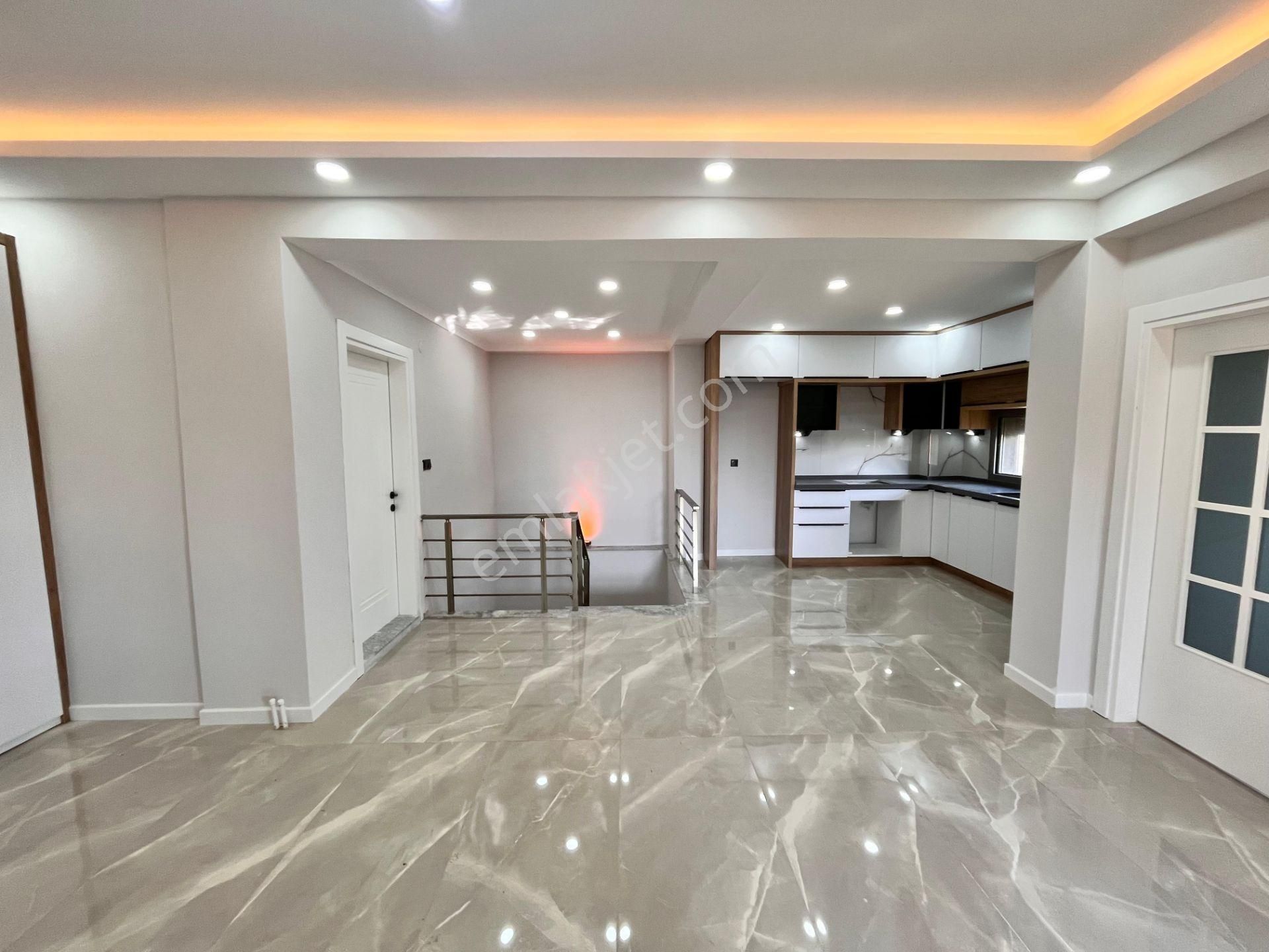 Parstan Gürede Geniş Bahçeli Lüks Donanımlı Geniş 3+1 Müstakil Ev - Görsel 14