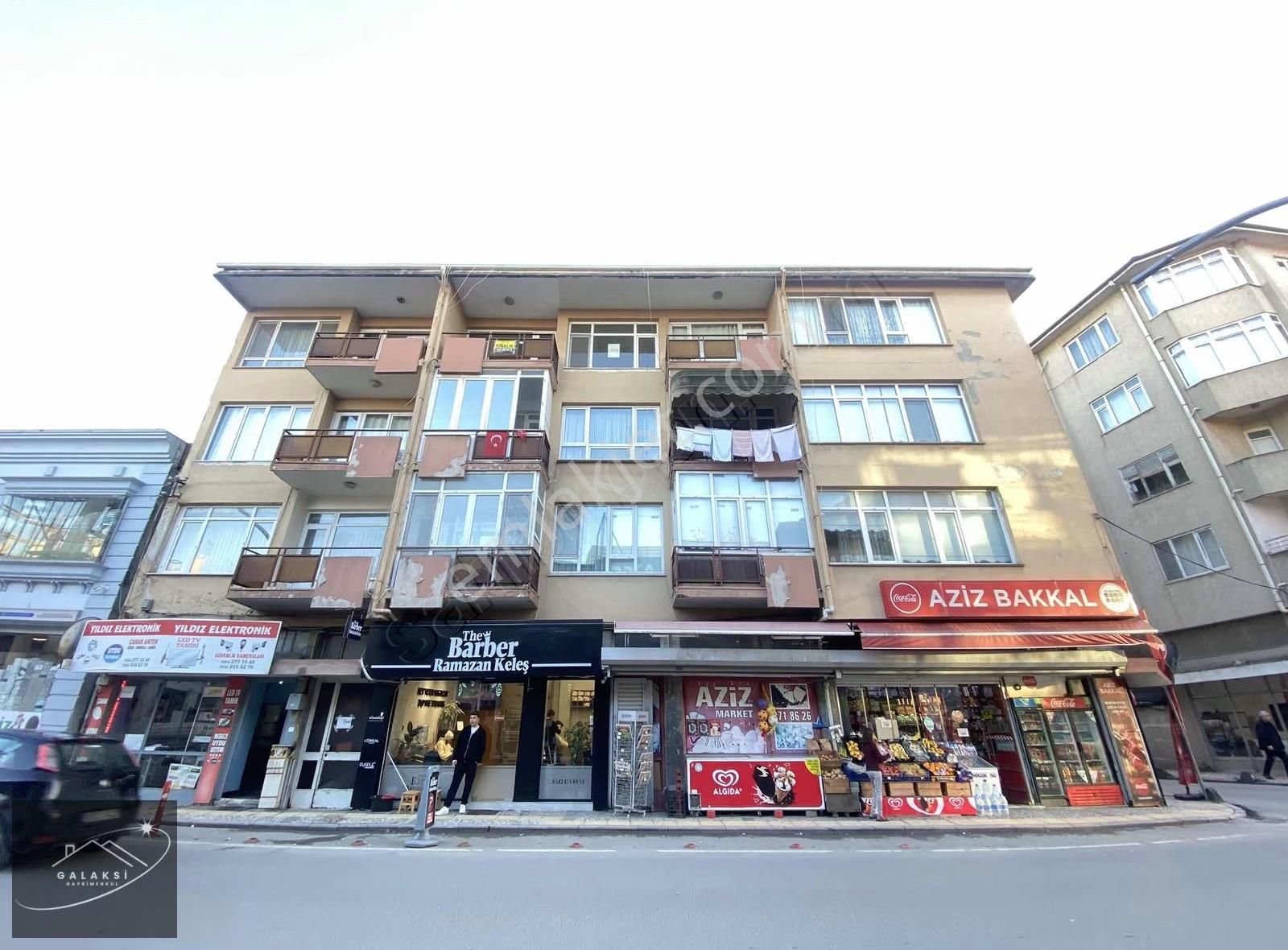 Çark Caddesi İçi Yenilenmiş Geniş Ve Ferah 3+1 Kiralık Daire
