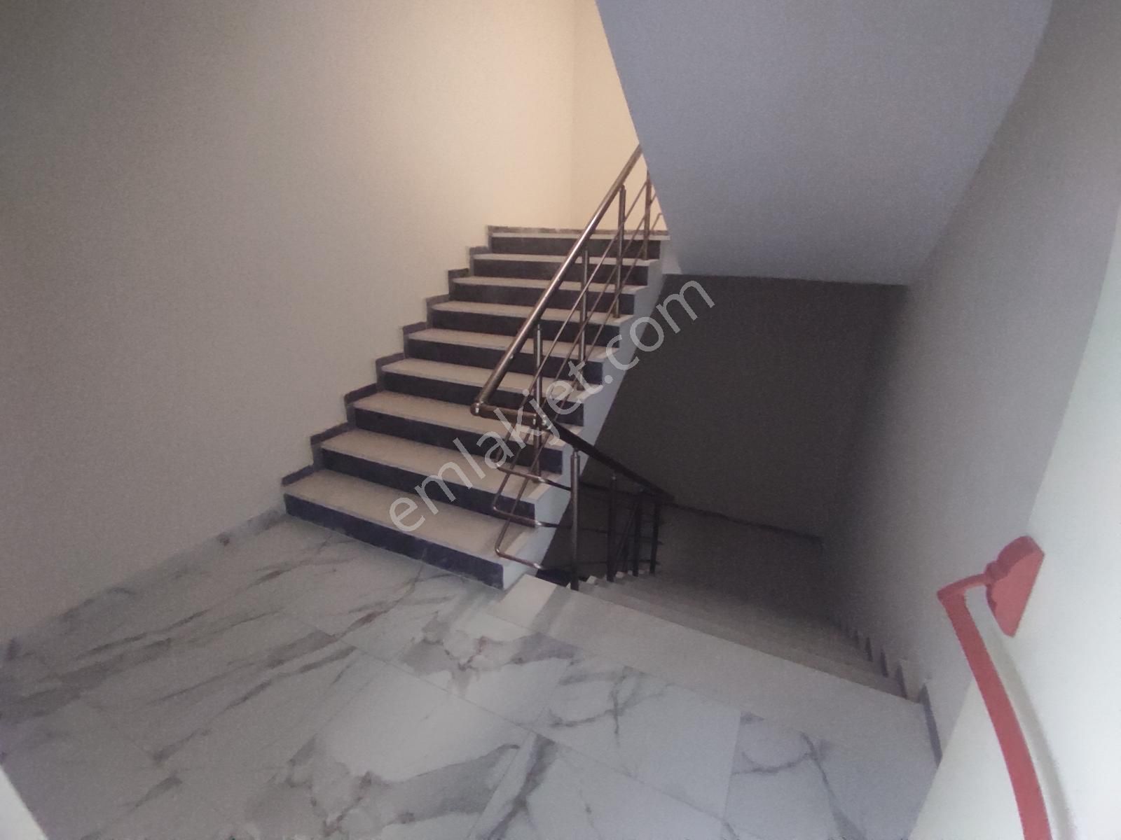 Silivri Mimar.s Mah. Sıfır Eşyalı 1+1 Büyük Tip Daire İskanlı - Görsel 30