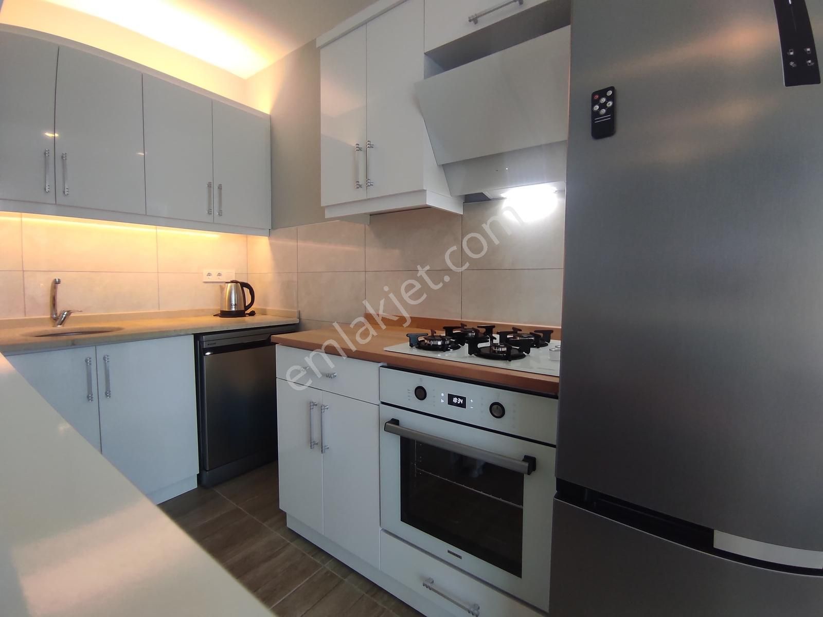 Silivri Mimar.s Mah. Sıfır Eşyalı 1+1 Büyük Tip Daire İskanlı - Görsel 17