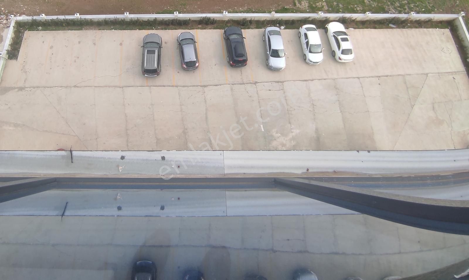 Silivri Mimar.s Mah. Sıfır Eşyalı 1+1 Büyük Tip Daire İskanlı - Görsel 29