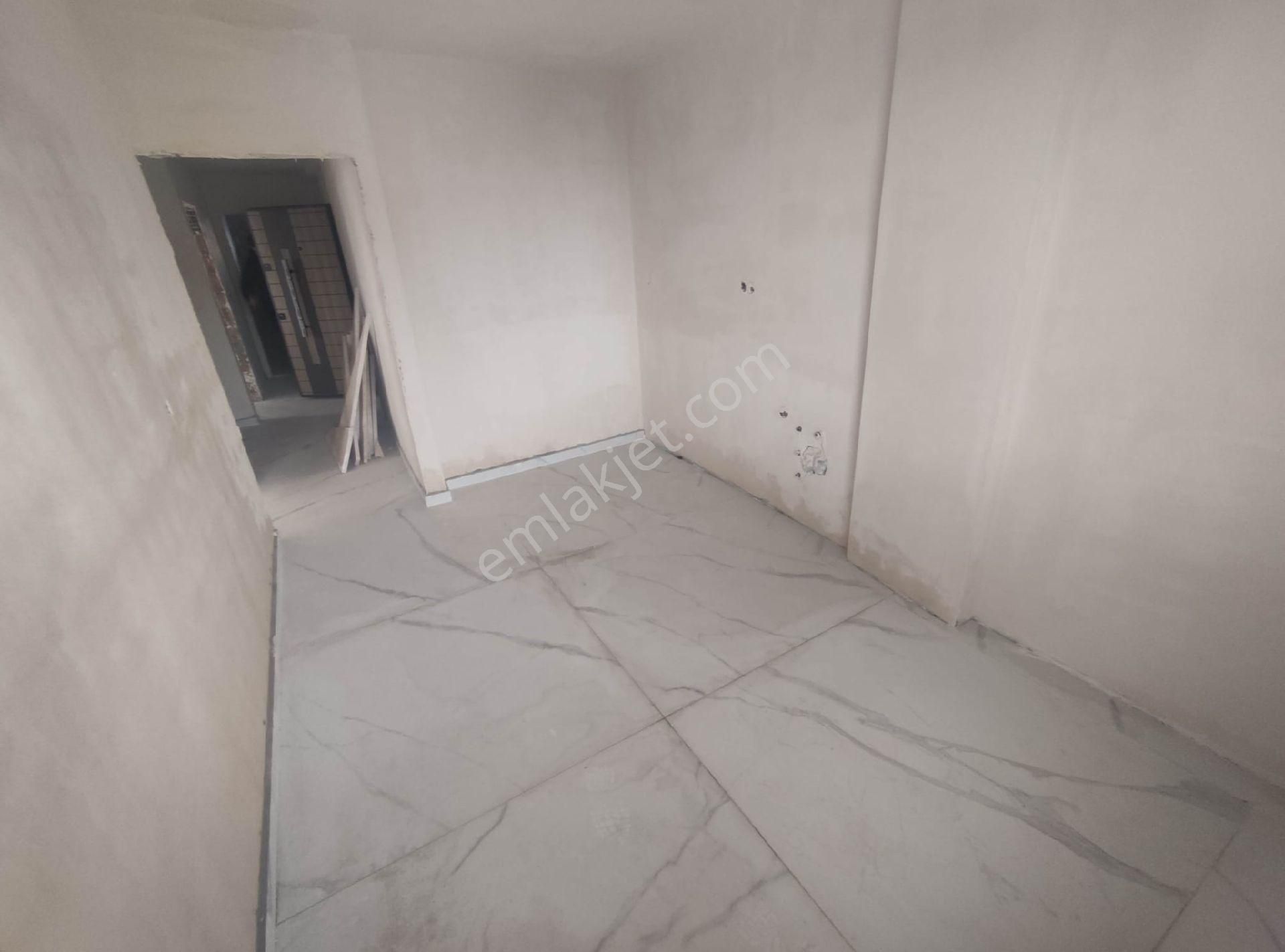 Para'dan Sultanbeyli'de Sıfır Bina Geniş Teras 3+1 Dubleks Daire - Görsel 18