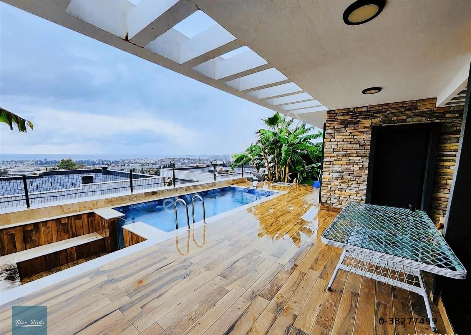 Karaova'da Full Deniz Manzaralı Tek Müstakil Villa - Görsel 5