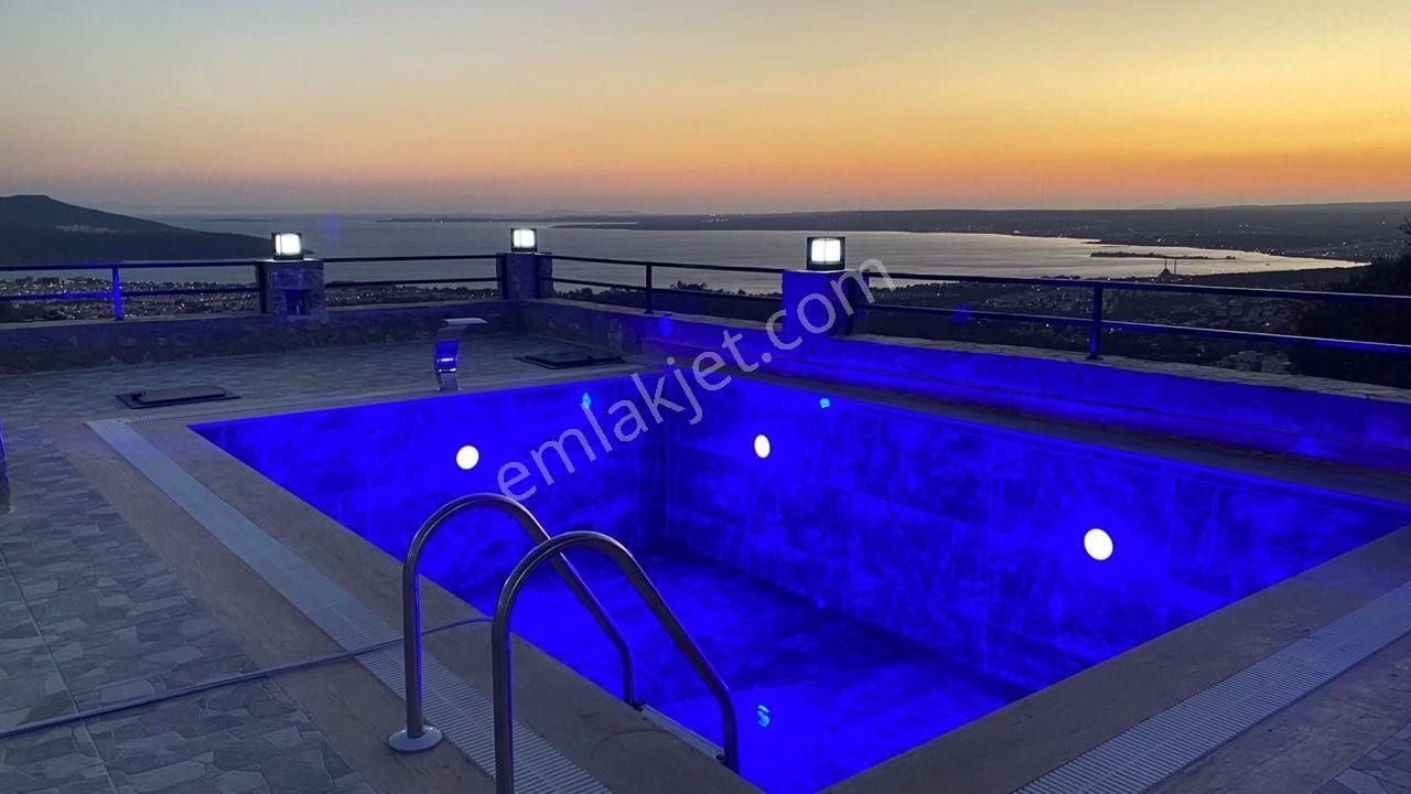 Didim Akbükte Kesintisiz Deniz Manzaralı, Havuzlu Lüks Müstakil - Görsel 2
