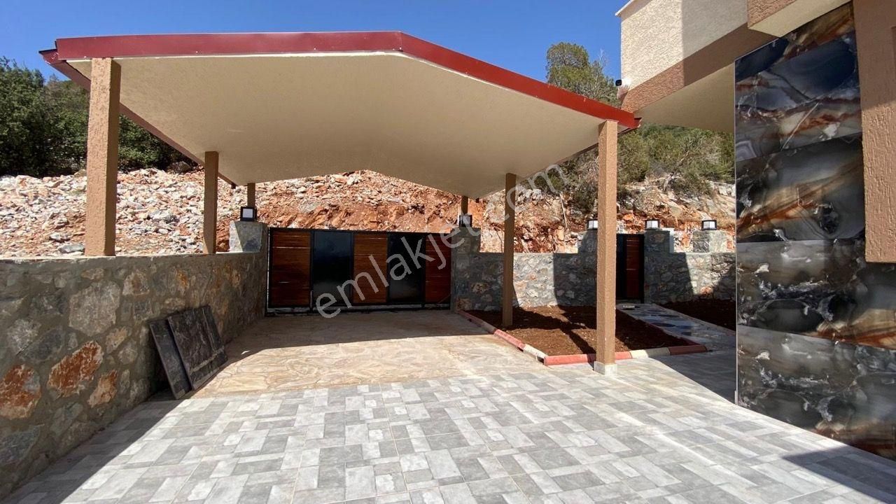 Didim Akbükte Kesintisiz Deniz Manzaralı, Havuzlu Lüks Müstakil - Görsel 7