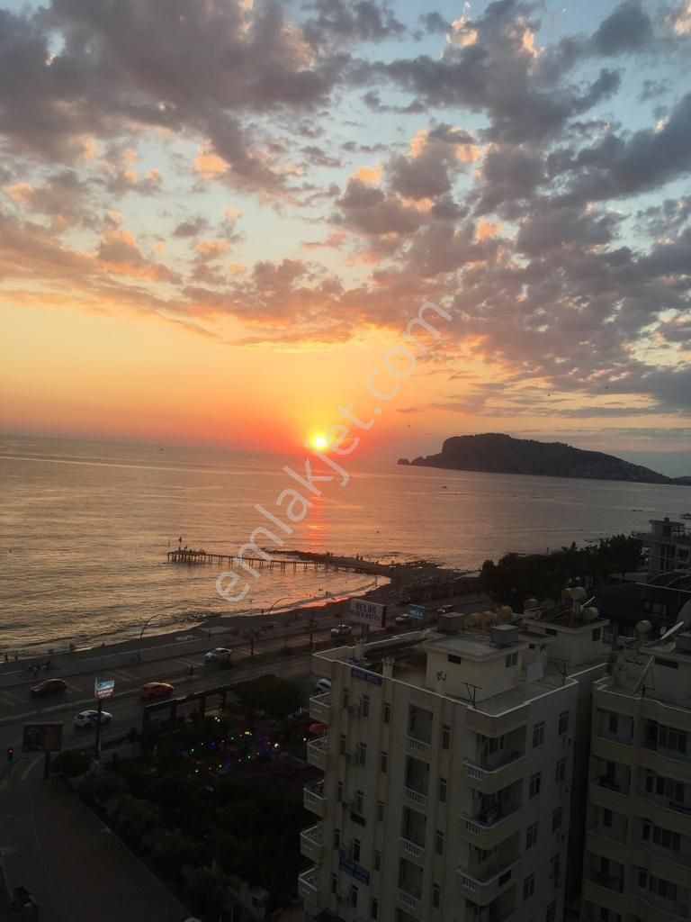 Alanya 2+1 Denize Sıfır Havuzlu Daire - Görsel 4