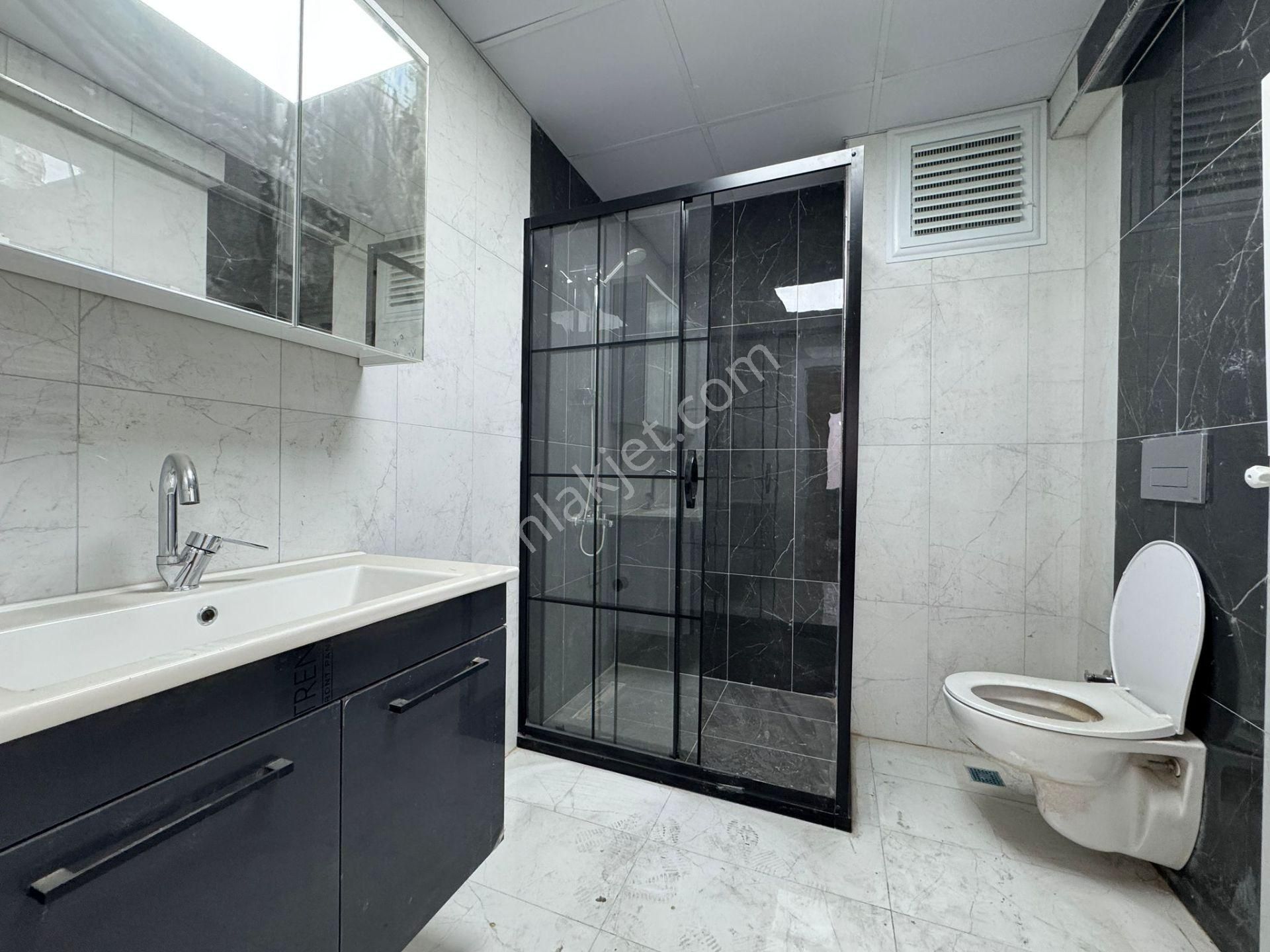 Beylikdüzü Yakuplu Da Satılık 2+1 Arakat Metrobüse Yürüme 15 Dk - Görsel 16