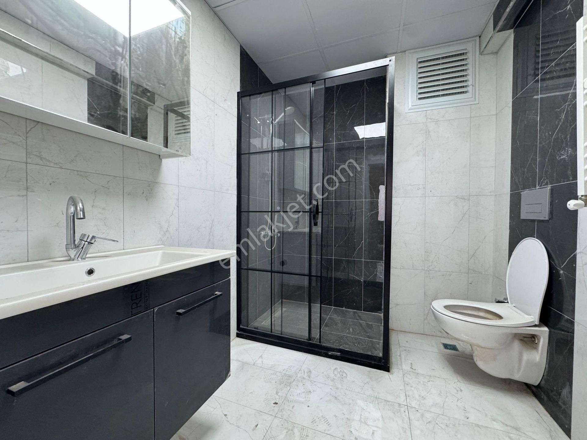 Beylikdüzü Yakuplu Da Satılık 2+1 Arakat Metrobüse Yürüme 15 Dk - Görsel 17