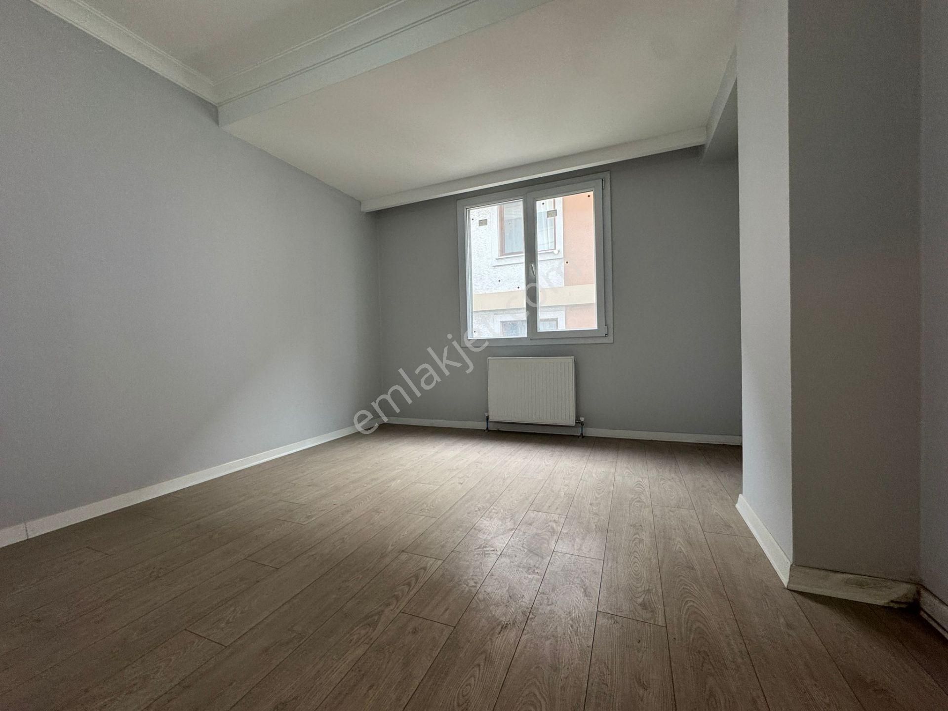 Beylikdüzü Yakuplu Da Satılık 2+1 Arakat Metrobüse Yürüme 15 Dk - Görsel 21