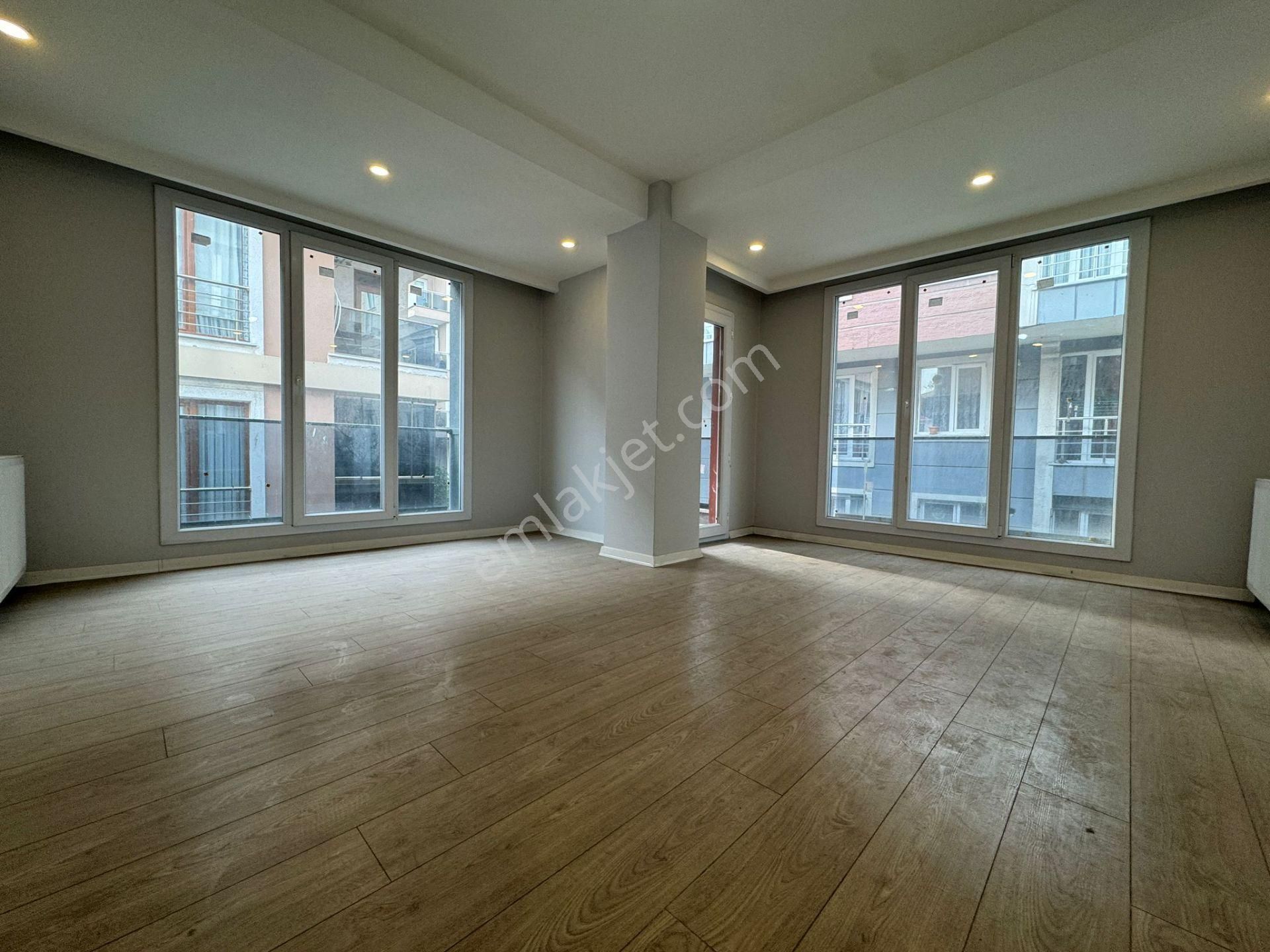 Beylikdüzü Yakuplu Da Satılık 2+1 Arakat Metrobüse Yürüme 15 Dk - Görsel 8