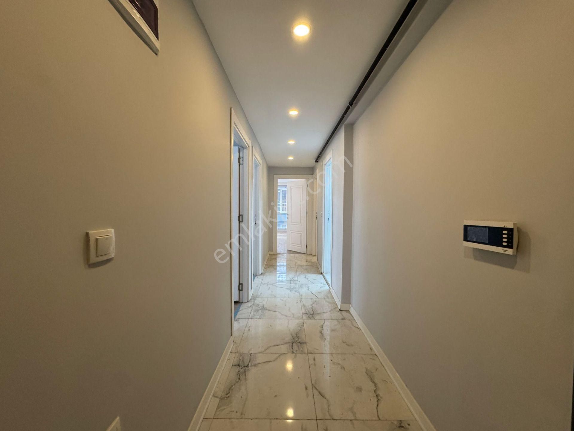 Beylikdüzü Yakuplu Da Satılık 2+1 Arakat Metrobüse Yürüme 15 Dk - Görsel 6