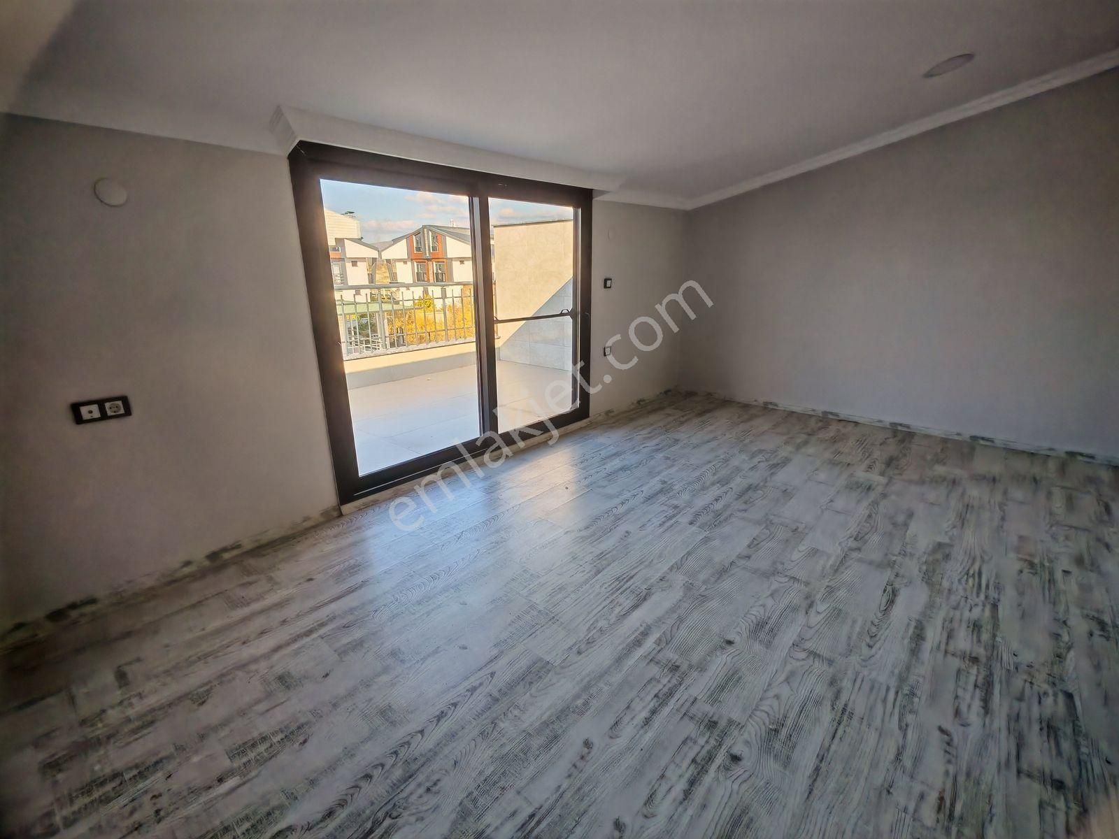 Cumhuriyet Mahallesinde Satılık 3+1 120 M2 Dubleks Villa - Görsel 16