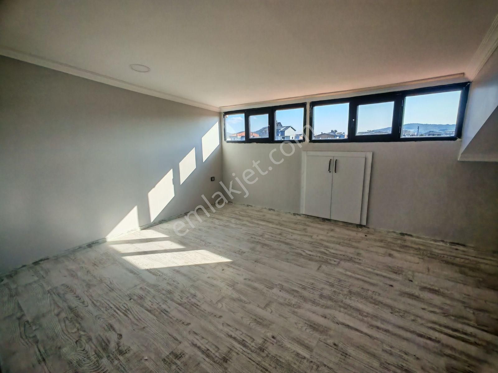 Cumhuriyet Mahallesinde Satılık 3+1 120 M2 Dubleks Villa - Görsel 17