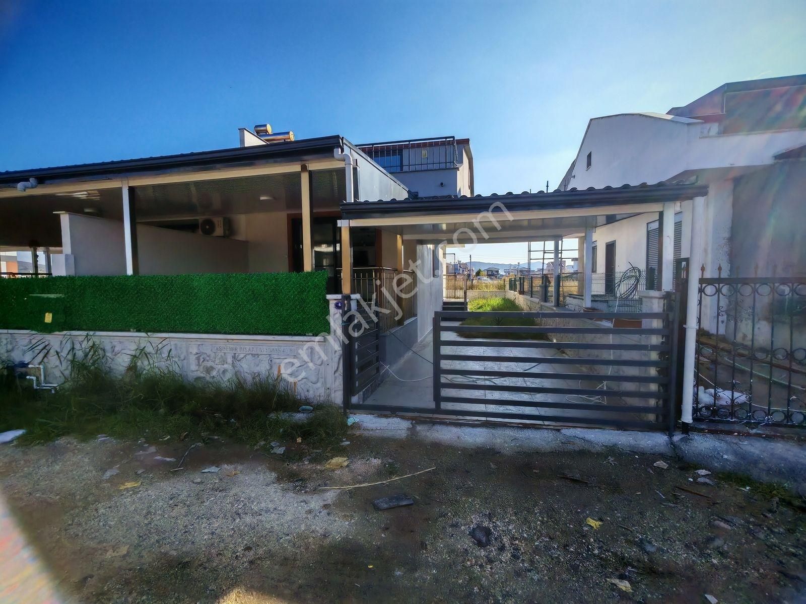 Cumhuriyet Mahallesinde Satılık 3+1 120 M2 Dubleks Villa - Görsel 2