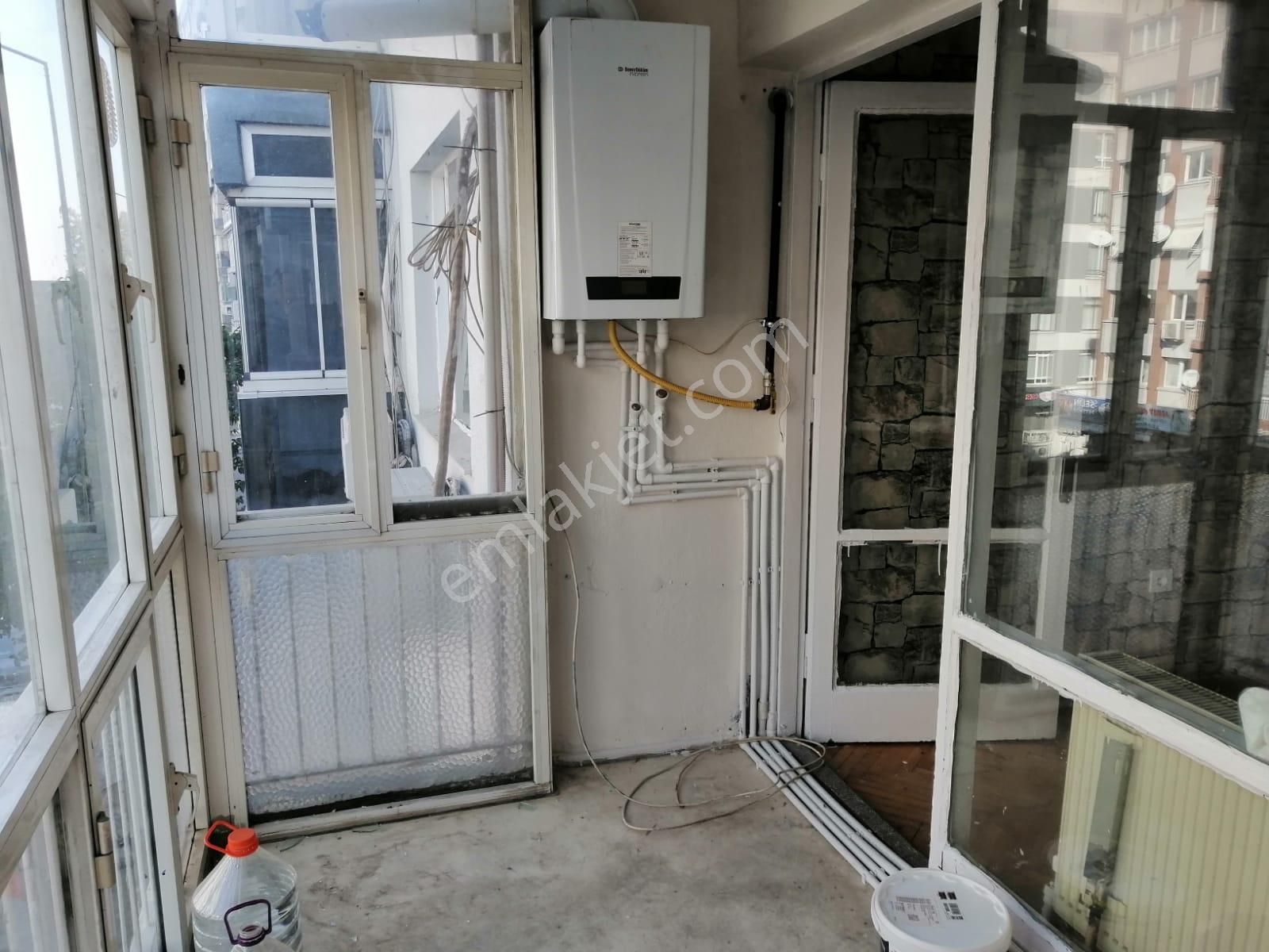 Konak İnönü Caddesi Üzeri Kombili Kiralık 3+1 Daire - Görsel 30