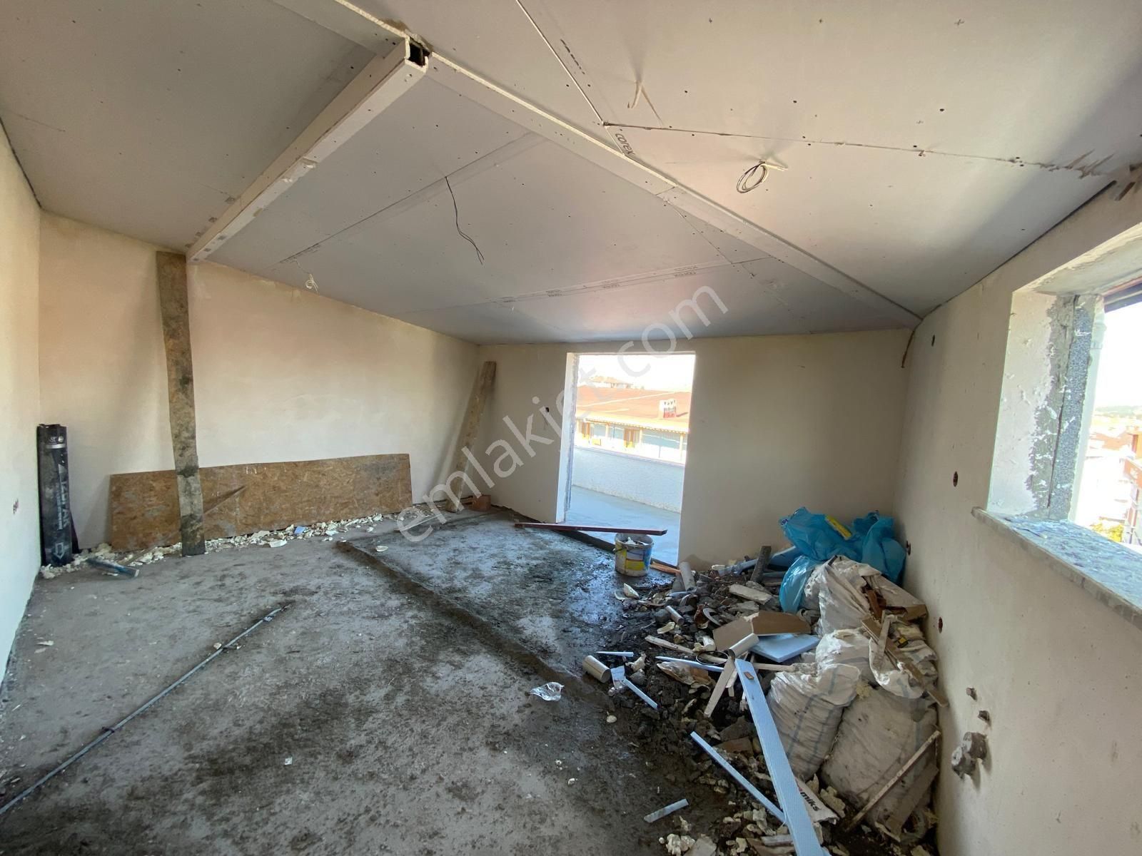 Hamidiye De 4+2 Çift Girişli Ferah Yeni Bina Satılık Dubleks D - Görsel 14