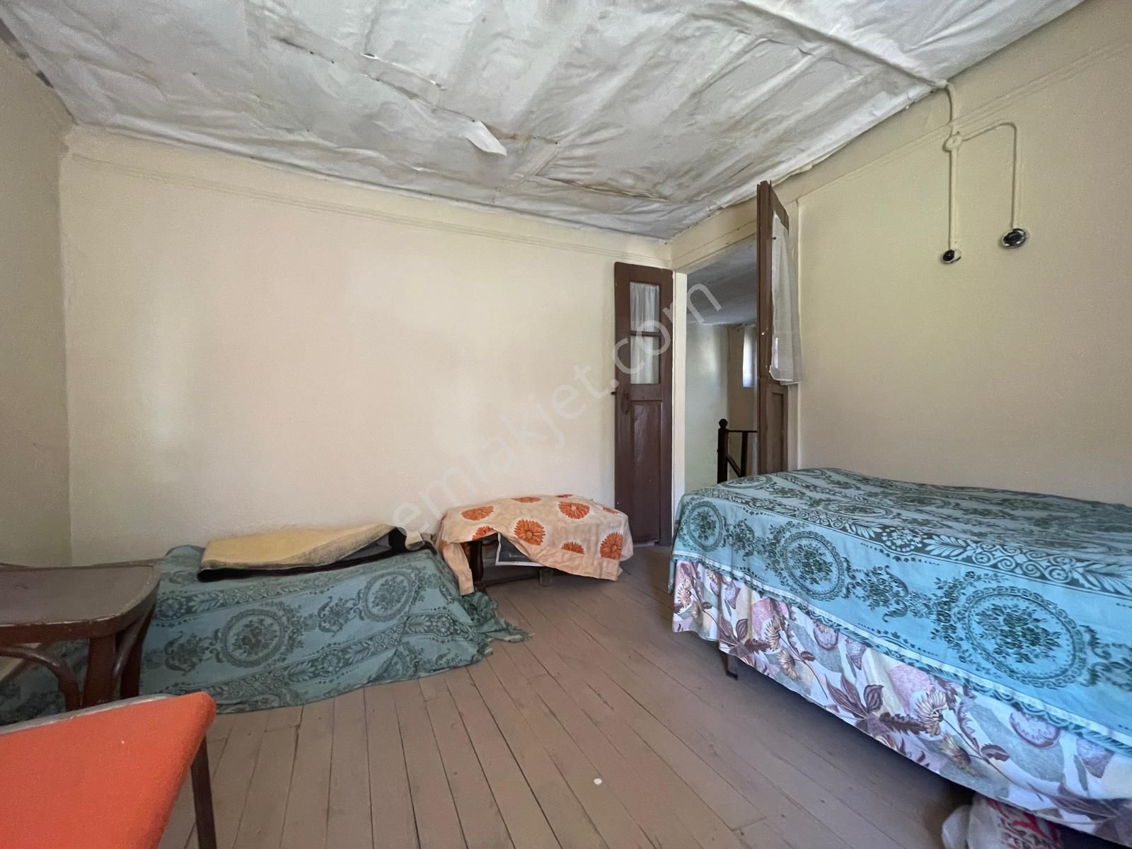 Ayvalık Merkez'de 2 Katlı 2+1 Kagir Ev İle İmarlı Arsa - Görsel 29