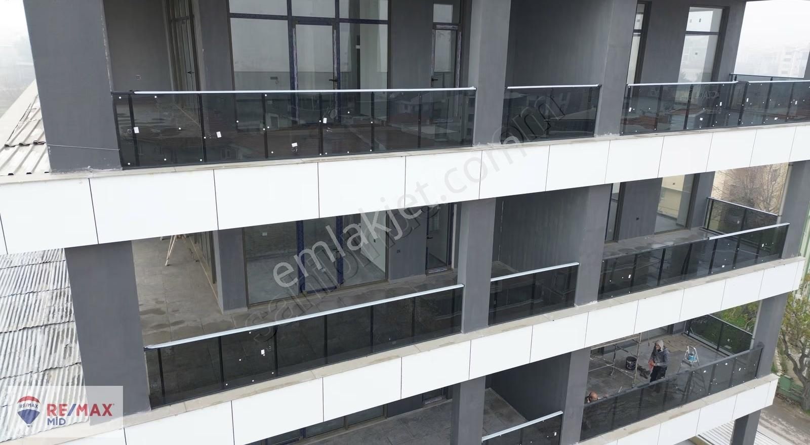 Re/max Mıd Plevne Mah Ultra Lüx Prestıjlı Kıralık Ofıs - Görsel 7