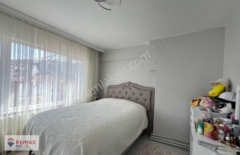 Re/max Mıd Mirza Bey Mah 3+1 İçi Yenilenmiş Satılık Daire - Görsel 9