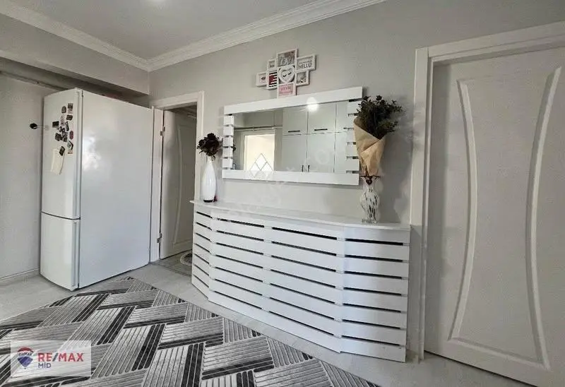 Re/max Mıd Mirza Bey Mah 3+1 İçi Yenilenmiş Satılık Daire