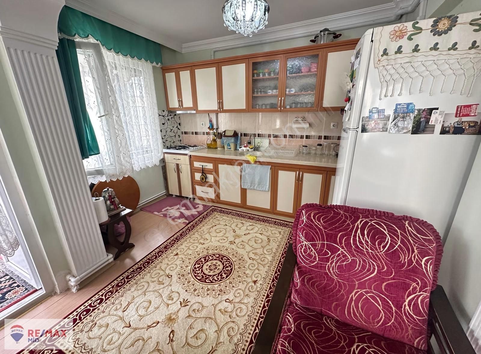 Remax Mid Zeytinli'de Doğalgazlı 3+1 Arakat Satılık Daire - Görsel 15