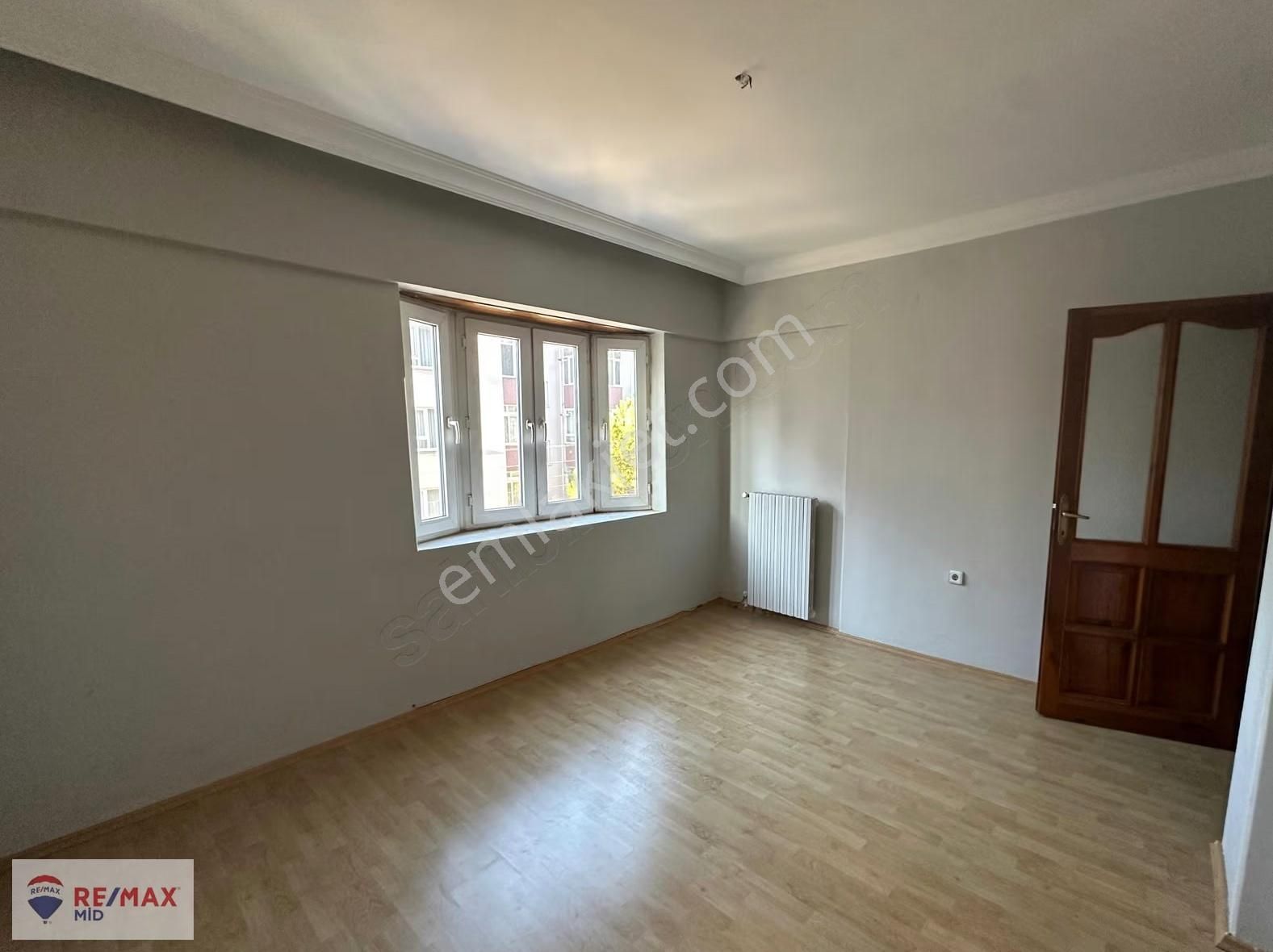 Re/max Mıd Karesı Atatürk Mah Turgut Reıs Cad Kıralık 2+1 Daıre - Görsel 7