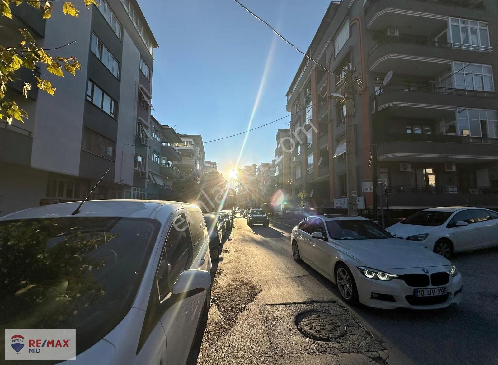 Re/max Mıd Karesı Atatürk Mah Turgut Reıs Cad Kıralık 2+1 Daıre - Görsel 19